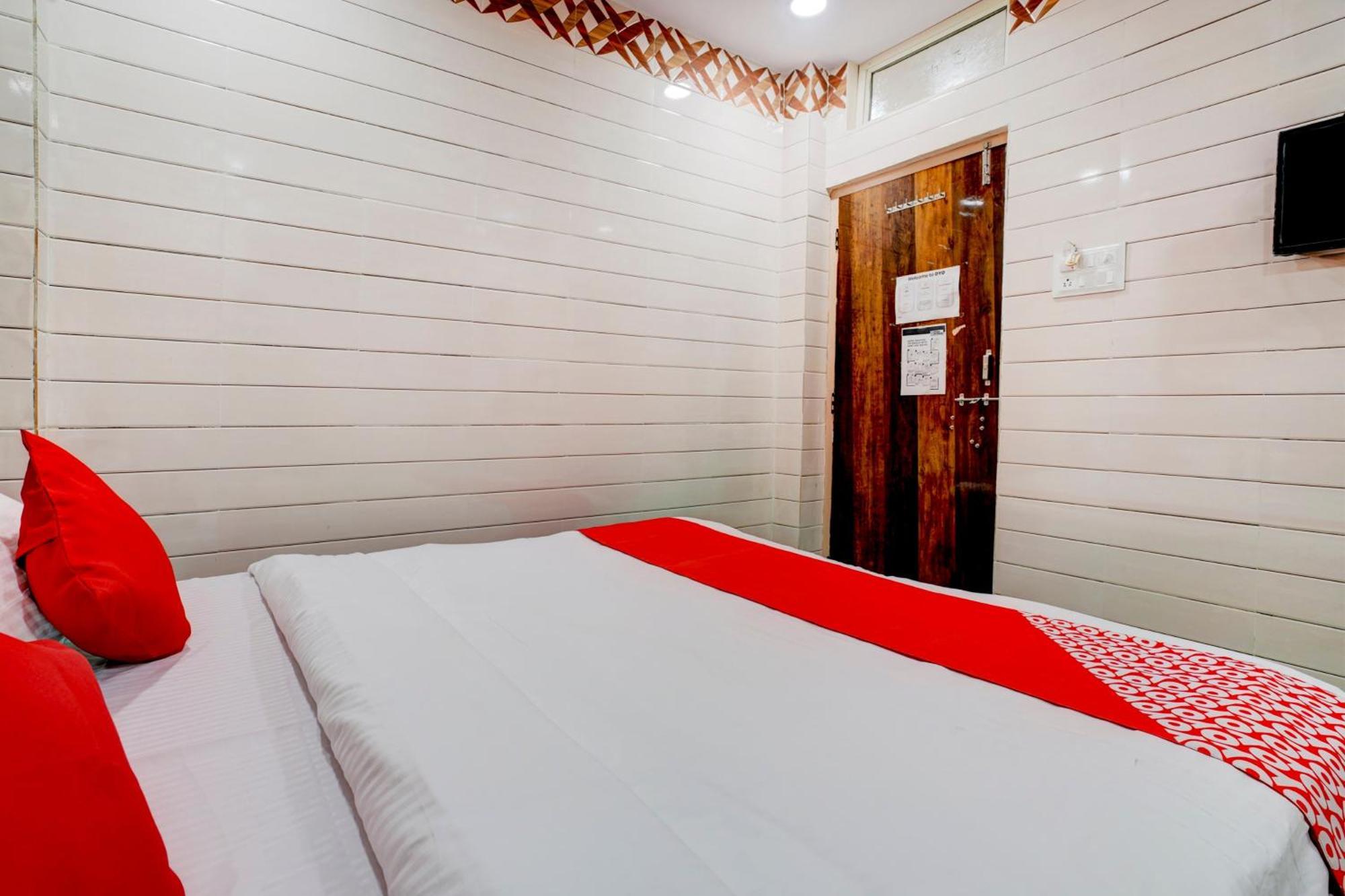 Hotel O Aroma Classic Near Nampally Main Railway Station Hyderabad Exterior photo